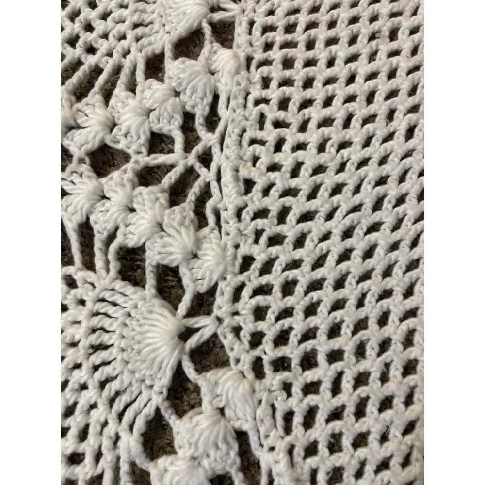 Vintage Pineapple Crochet Shawl Fringe Wrap Ivory Boho Festival One Size - Picture 11 of 16